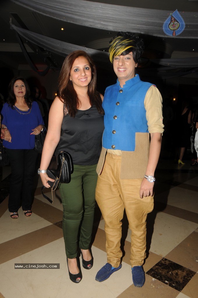 Celebs at Rohit Verma Fashion Show - 116 / 121 photos