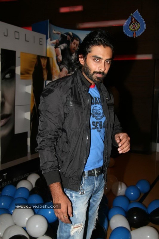 Celebs at Salt Movie Premiere - 47 / 50 photos