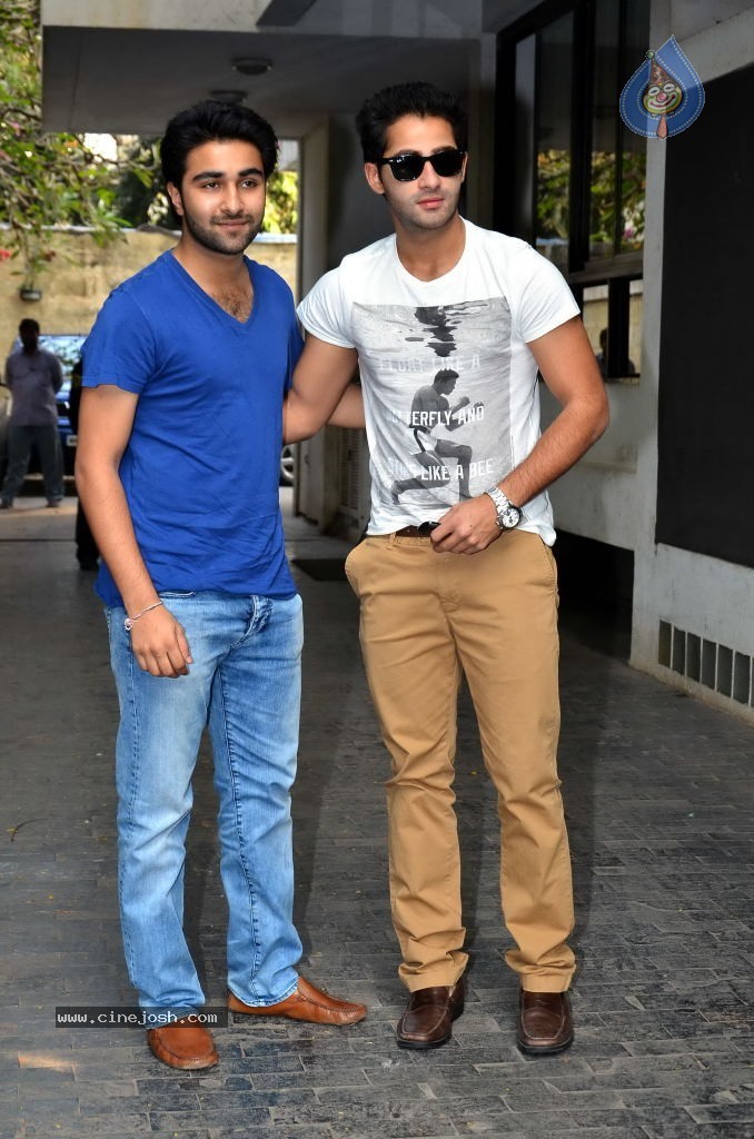 Celebs at Shashi Kapoor Christmas Brunch - 30 / 43 photos