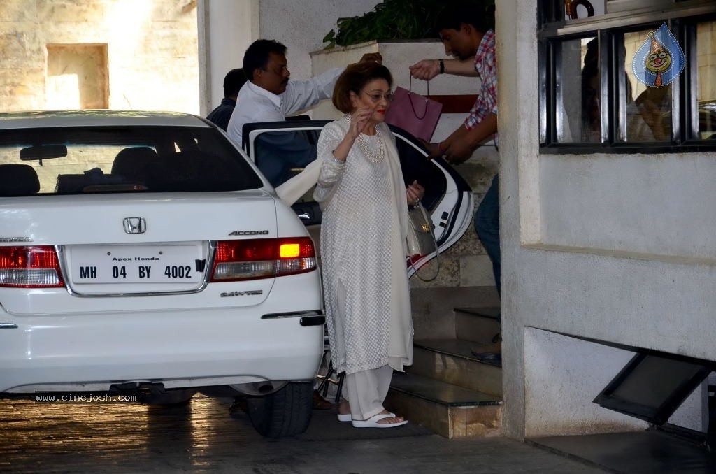 Celebs at Shashi Kapoor Christmas Brunch - 39 / 43 photos