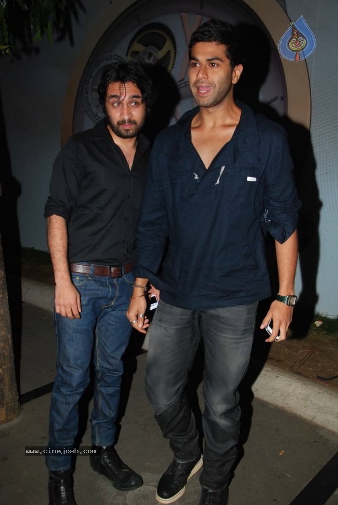 Celebs at Shootout at Wadala Party - 12 / 52 photos