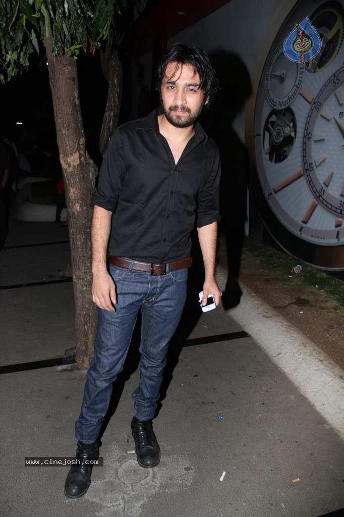 Celebs at Shootout at Wadala Party - 19 / 52 photos