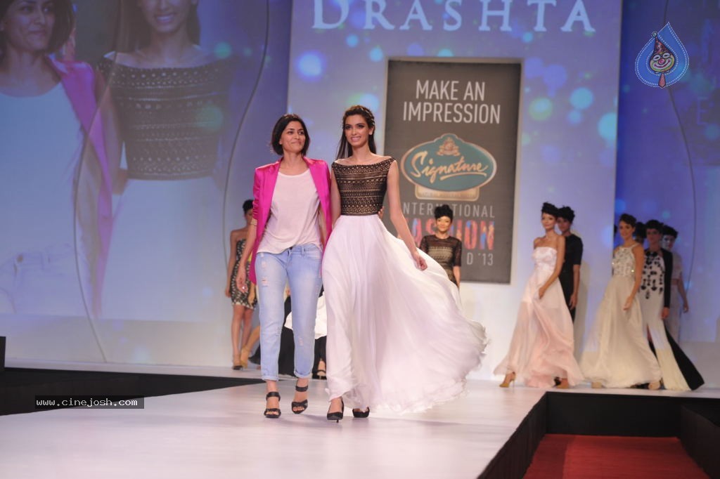 Celebs at Signature International Fashion Week 2013 - 132 / 132 photos