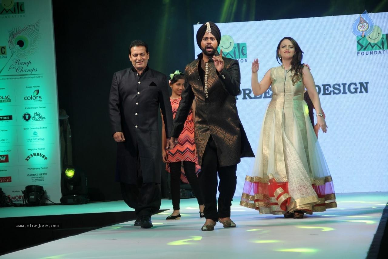 Celebs at Smile Foundation Ramp for Champs Show 01 - 8 / 98 photos