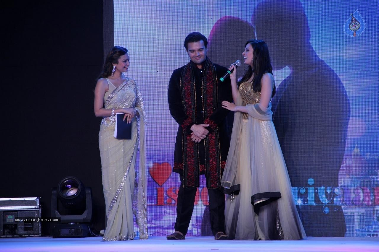 Celebs at Smile Foundation Ramp for Champs Show 01 - 48 / 98 photos
