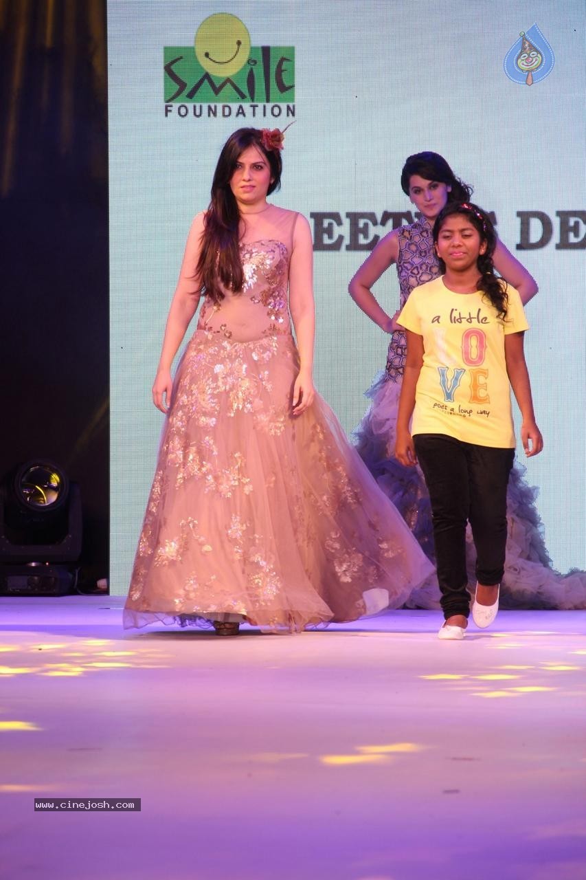 Celebs at Smile Foundation Ramp for Champs Show 01 - 52 / 98 photos