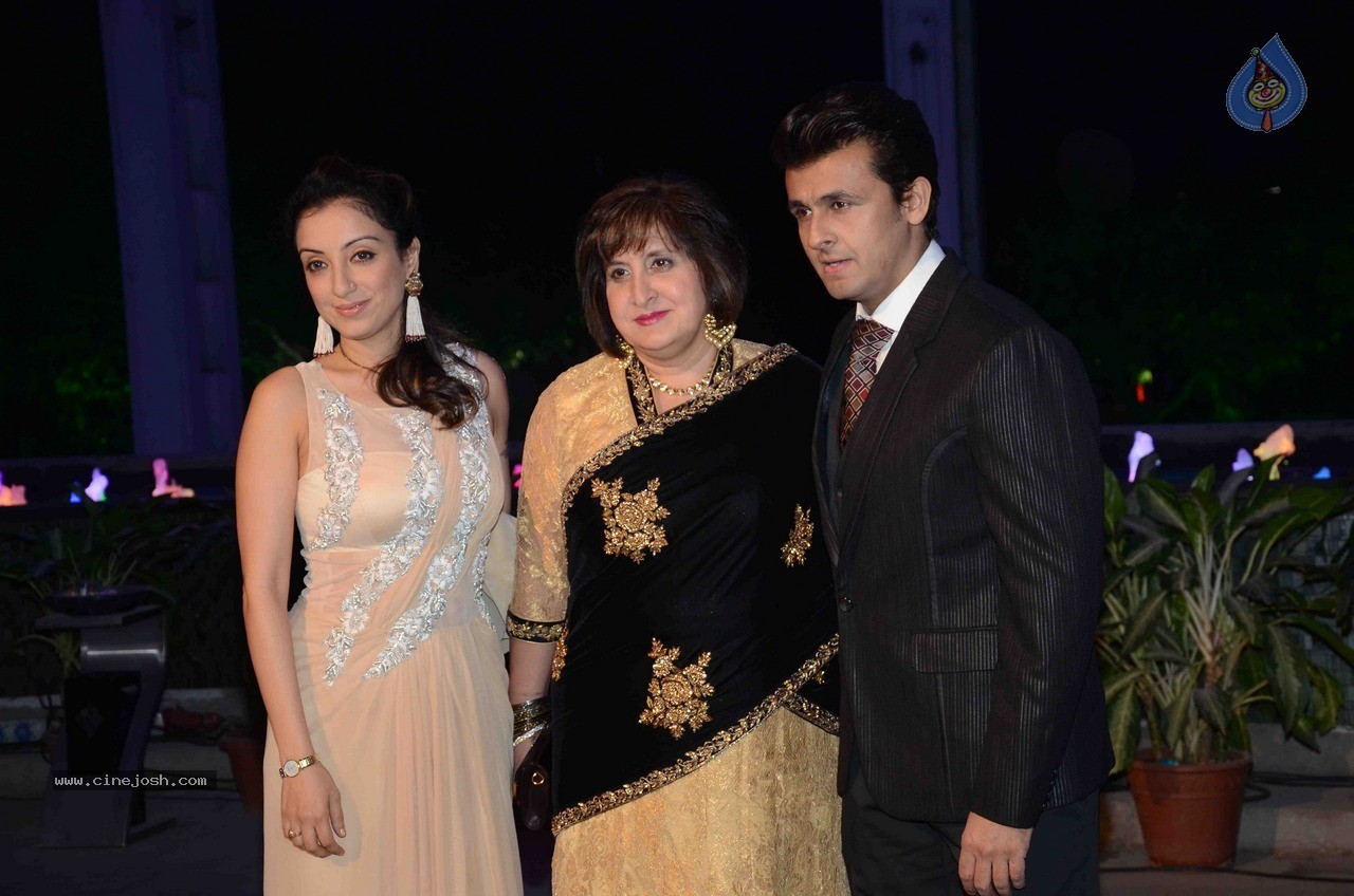 Celebs at Smita Thackeray Son Wedding Reception - 51 / 120 photos