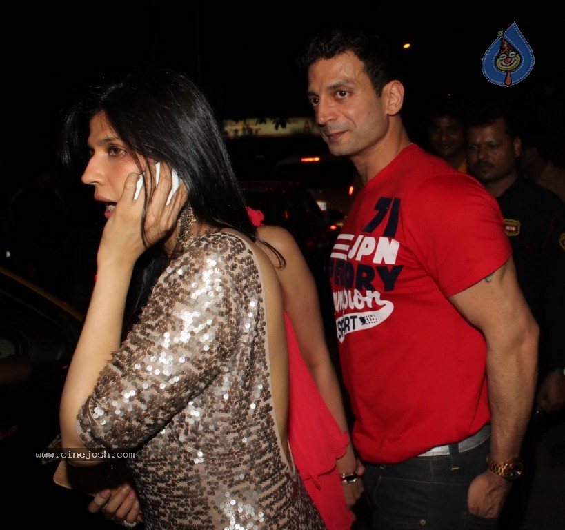 Celebs at Sunny n Anu Dewan Christmas Party - 21 / 64 photos