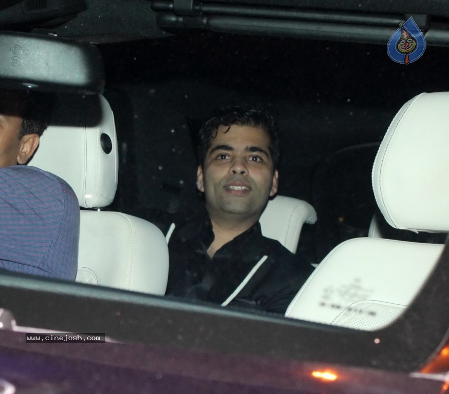 Celebs at Sunny n Anu Dewan Christmas Party - 38 / 64 photos