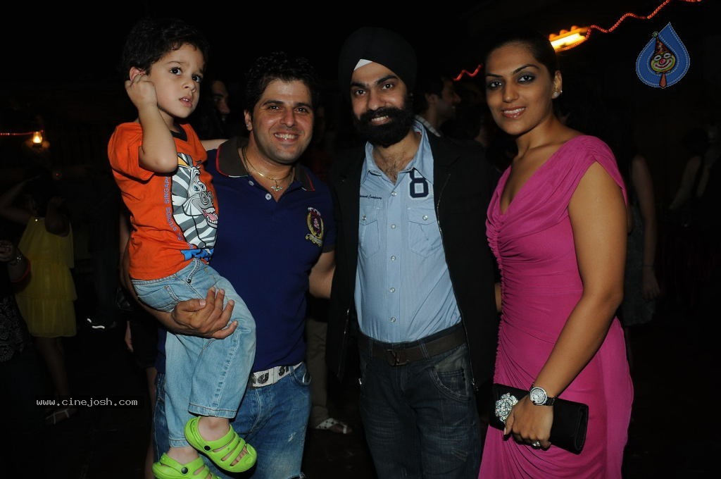 Celebs at Tannaz Irani Surprise Party - 13 / 30 photos