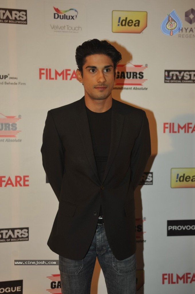 Celebs at The 59th Idea Filmfare Awards Nominations Party 01 - 55 / 59 photos