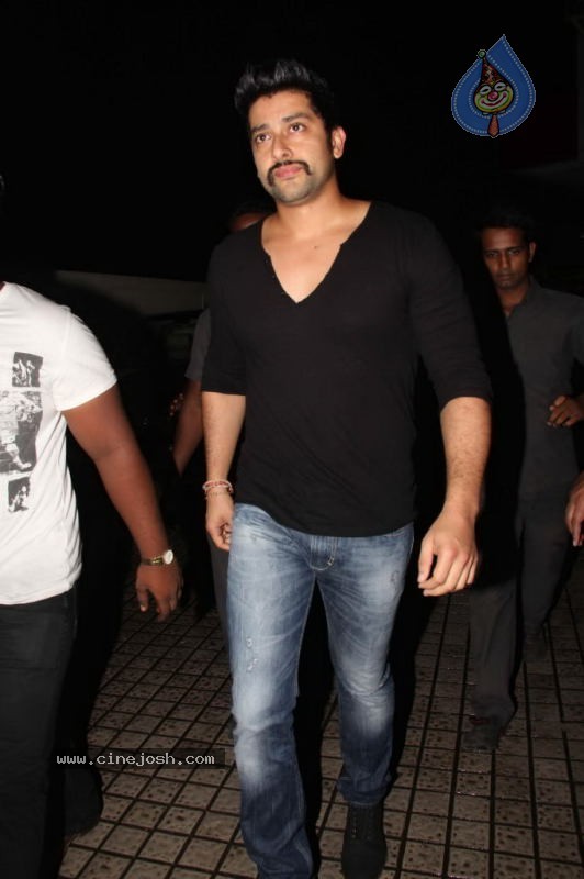 Celebs at The Premiere of Chillar Party - 2 / 42 photos