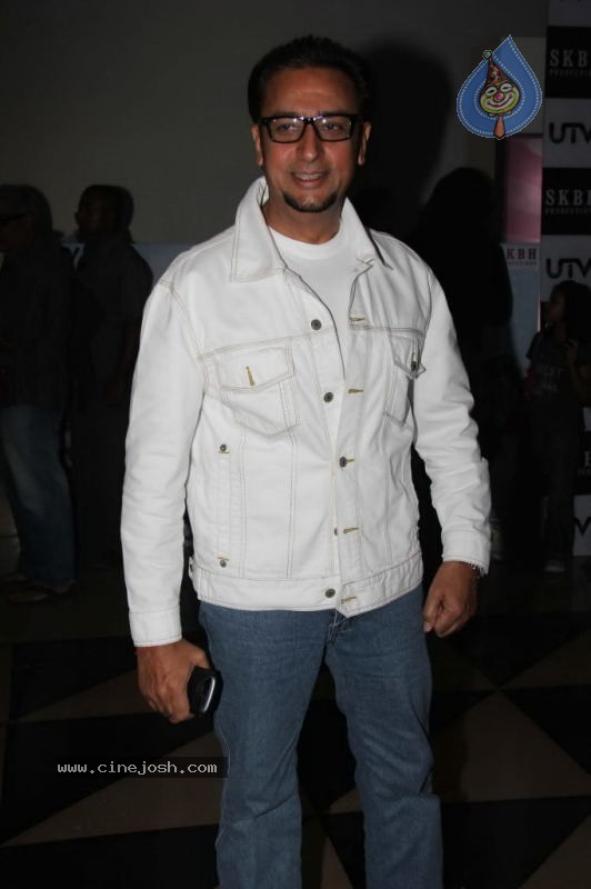Celebs at The Premiere of Chillar Party - 14 / 42 photos