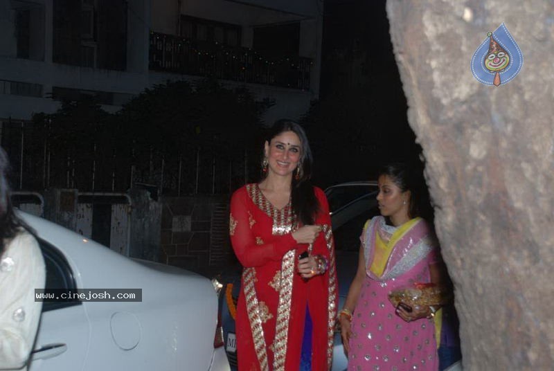 Celebs at Tushar Diwali Bash - 31 / 36 photos