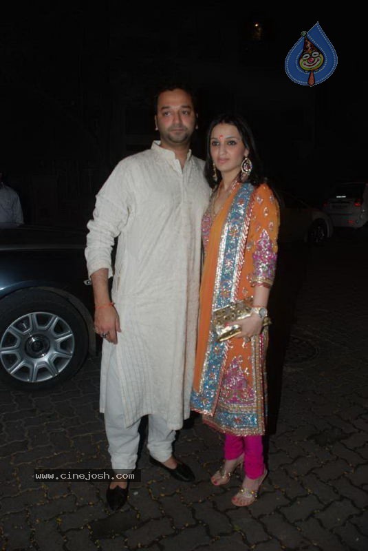 Celebs at Tushar Diwali Bash - 33 / 36 photos