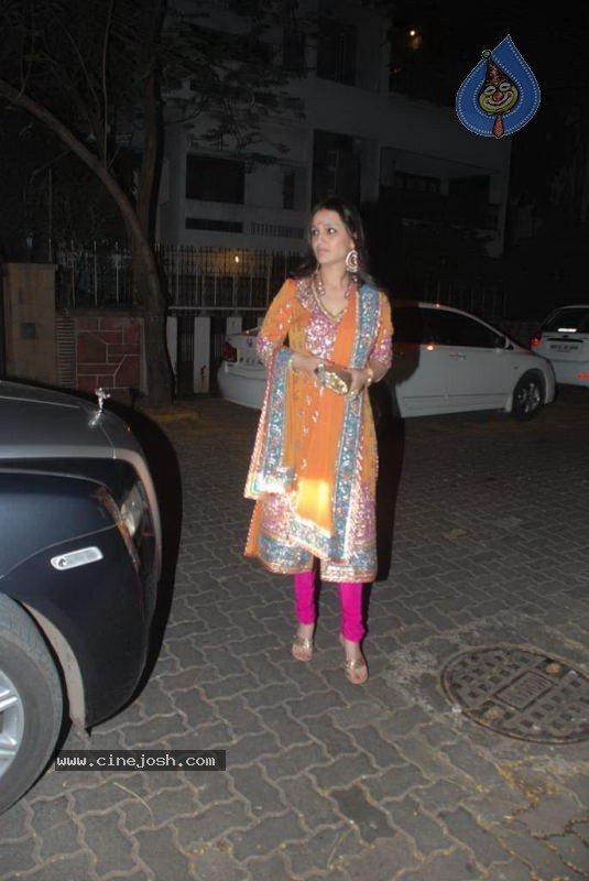 Celebs at Tushar Diwali Bash - 34 / 36 photos