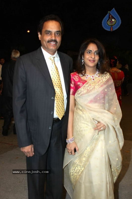 Bolly Celebs at Venugopal Dhoot Daughter Wedding - 37 / 55 photos