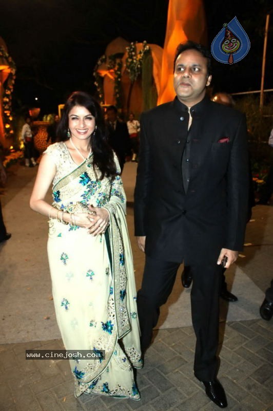 Bolly Celebs at Venugopal Dhoot Daughter Wedding - 38 / 55 photos