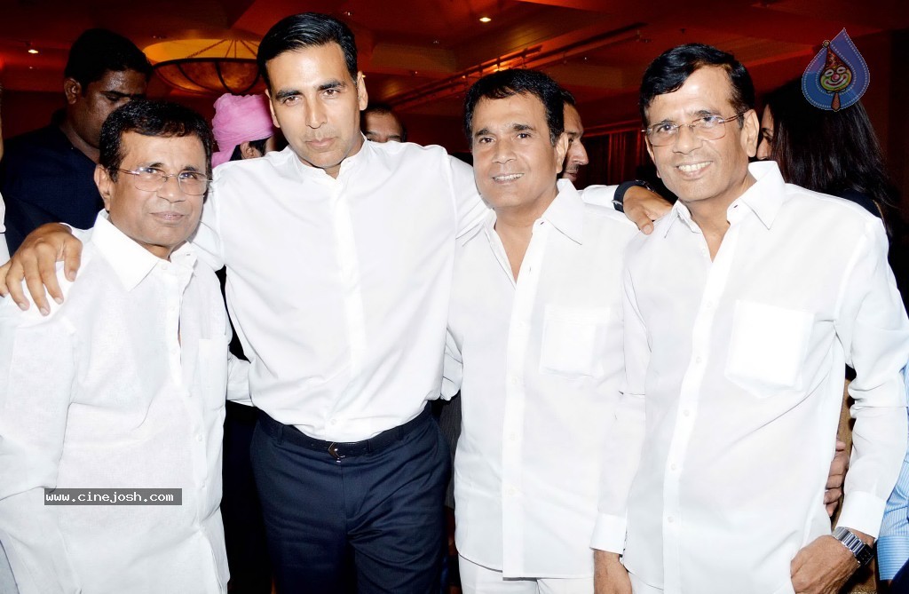 Celebs at Vikas Mohan Son Wedding - 5 / 33 photos