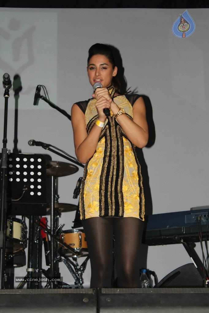 Celebs at W.E. Rock Concert - 4 / 45 photos