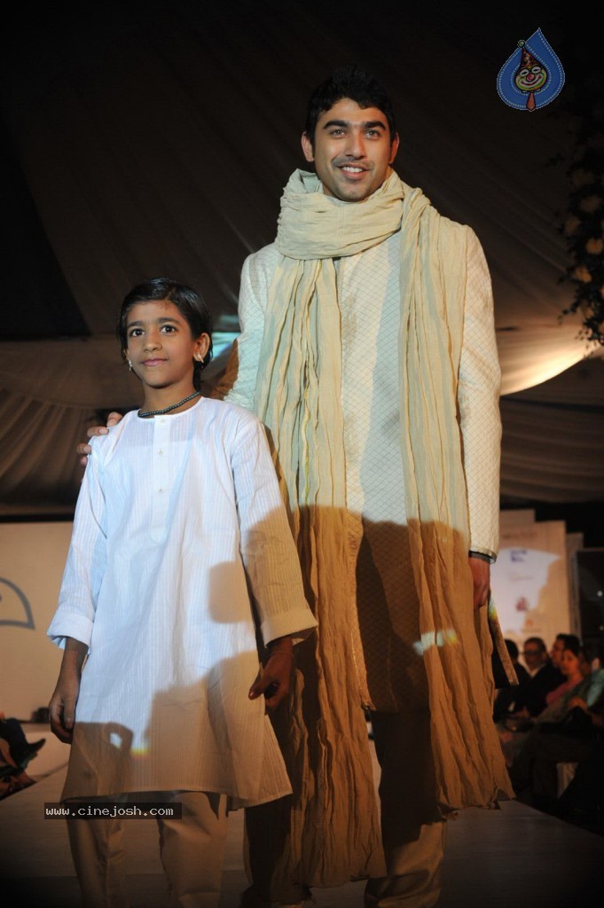 Celebs at Walk for Peace Fashion Show - 45 / 83 photos
