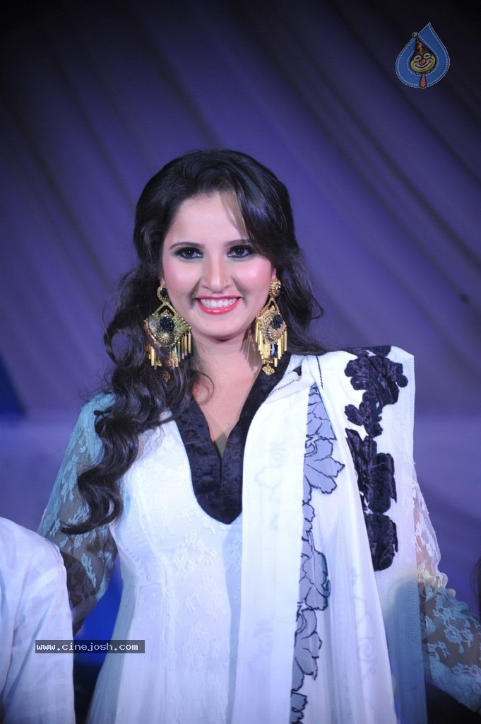 Celebs at Walk for Peace Fashion Show - 67 / 83 photos