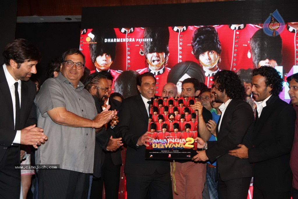 Celebs at Yamla Pagla Deewana 2 Music Launch - 22 / 108 photos