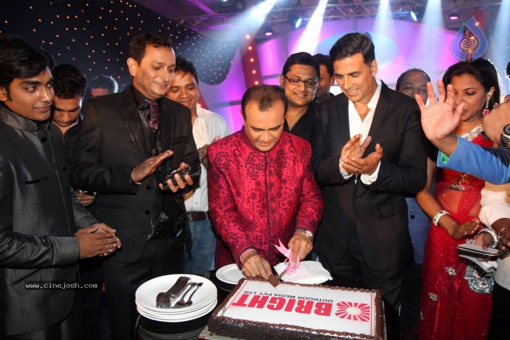 Celebs at Yogesh Lakhani Bday Party - 21 / 45 photos