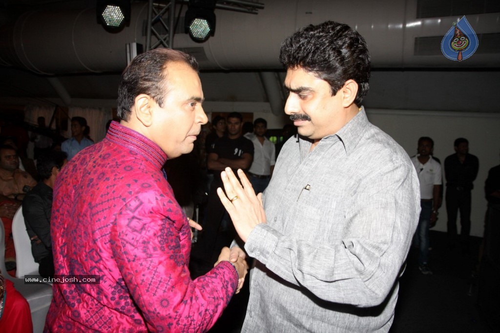 Celebs at Yogesh Lakhani Bday Party - 25 / 45 photos