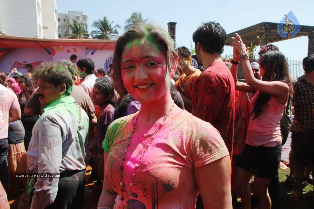 Celebs at Zoom Holi Celebrations - 16 / 40 photos