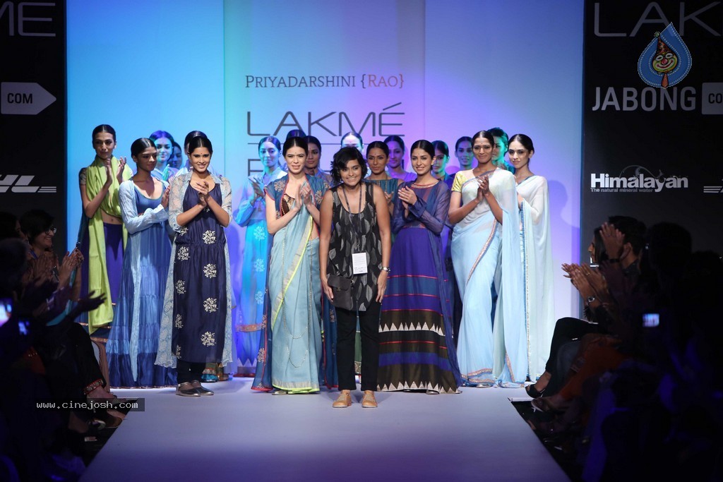 Celebs n Models Walks the Ramp at LFW 2014 - 11 / 110 photos