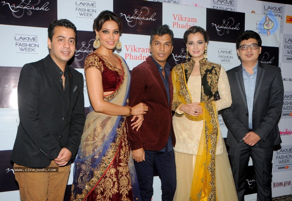 Celebs n Models Walks the Ramp at LFW 2014 - 66 / 110 photos