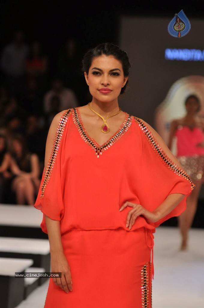 Celebs Walks The Ramp at BPFT Show - 2 / 197 photos