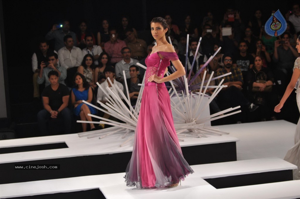 Celebs Walks The Ramp at BPFT Show - 7 / 197 photos