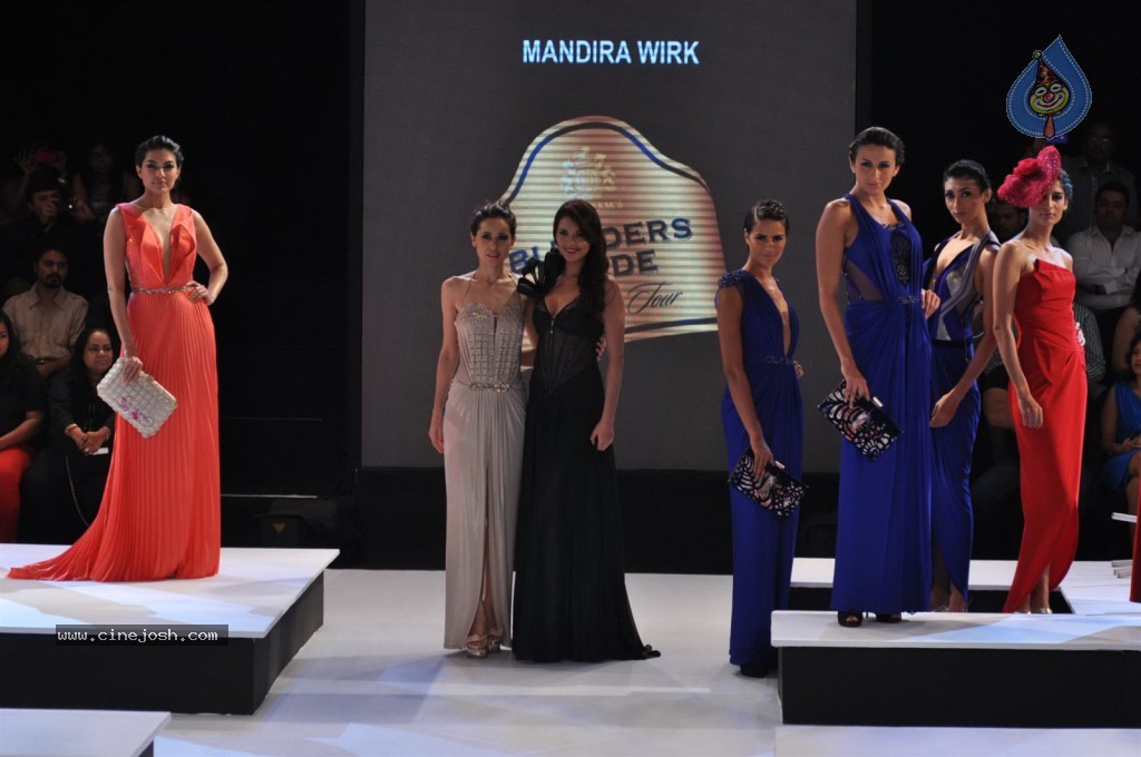 Celebs Walks The Ramp at BPFT Show - 13 / 197 photos