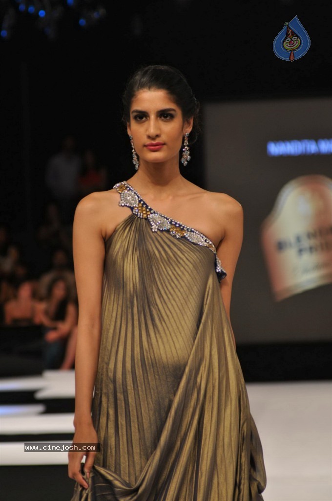 Celebs Walks The Ramp at BPFT Show - 55 / 197 photos