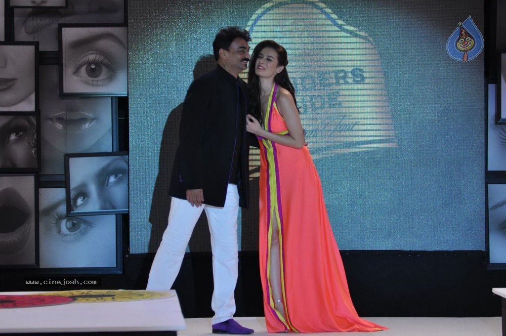 Celebs Walks The Ramp at BPFT Show - 174 / 197 photos