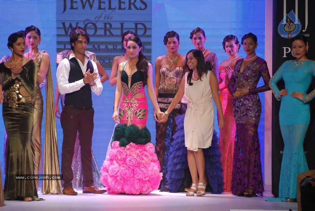 Celebs Walks the Ramp at IIJW 2014 Set 1 - 15 / 235 photos