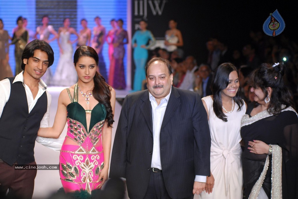 Celebs Walks the Ramp at IIJW 2014 Set 1 - 31 / 235 photos