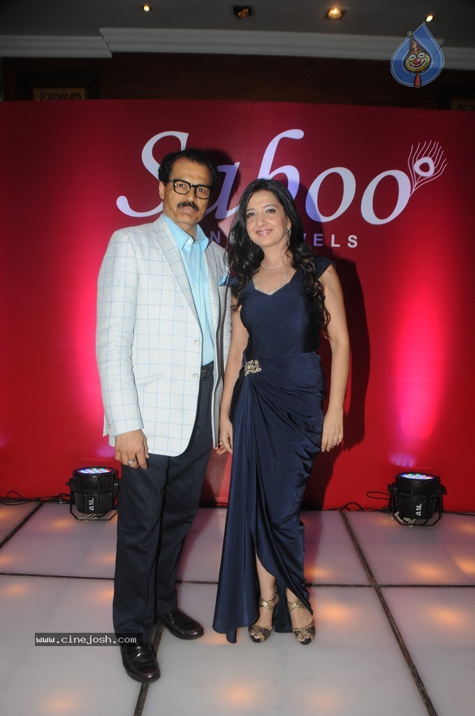 Celebs Walks the Ramp at IIJW 2014 Set 1 - 64 / 235 photos