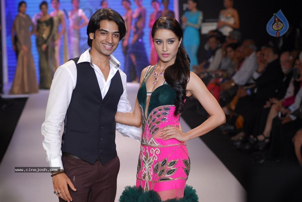 Celebs Walks the Ramp at IIJW 2014 Set 1 - 172 / 235 photos
