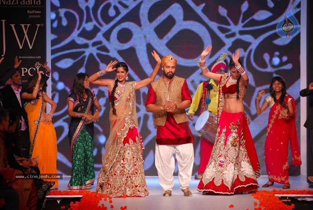 Celebs Walks the Ramp at IIJW 2014 Set 1 - 185 / 235 photos