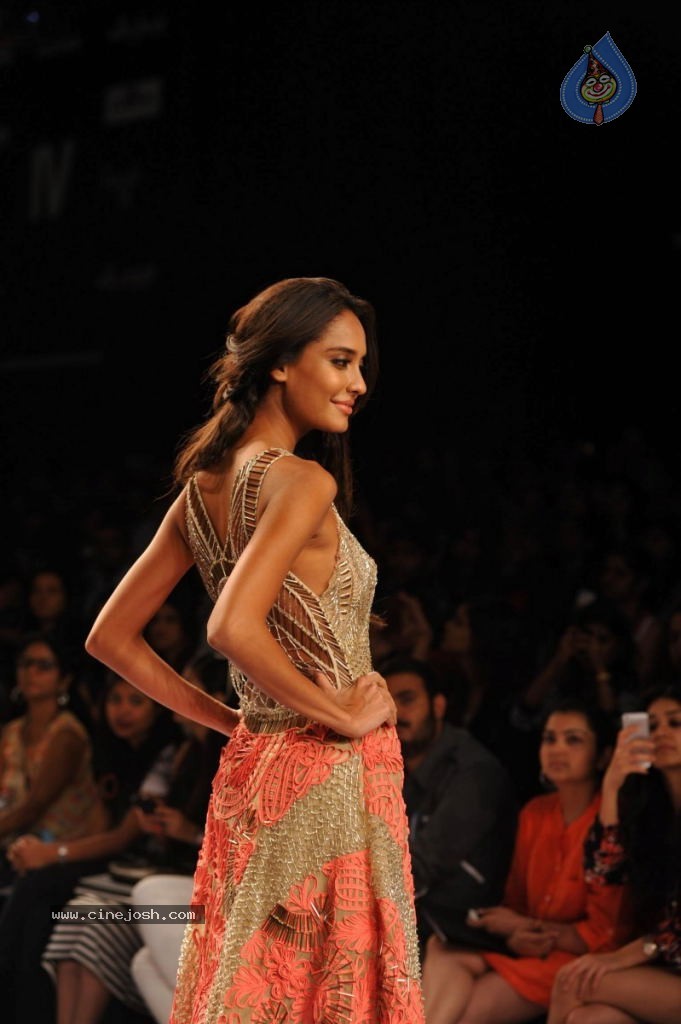 Celebs Walks the Ramp at LFW 2014 Day 2 - 9 / 113 photos