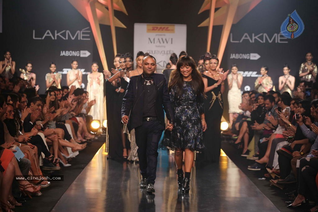 Celebs Walks the Ramp at LFW 2014 Day 2 - 73 / 113 photos