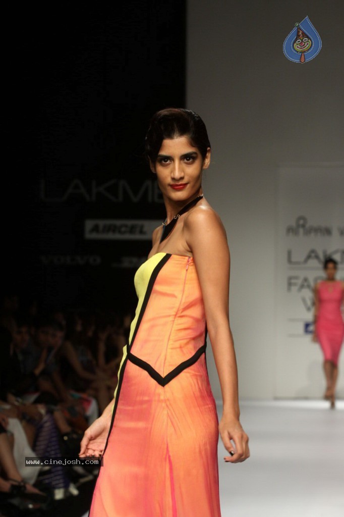 Celebs Walks the Ramp at LFW Summer Resort 2013 - 66 / 186 photos