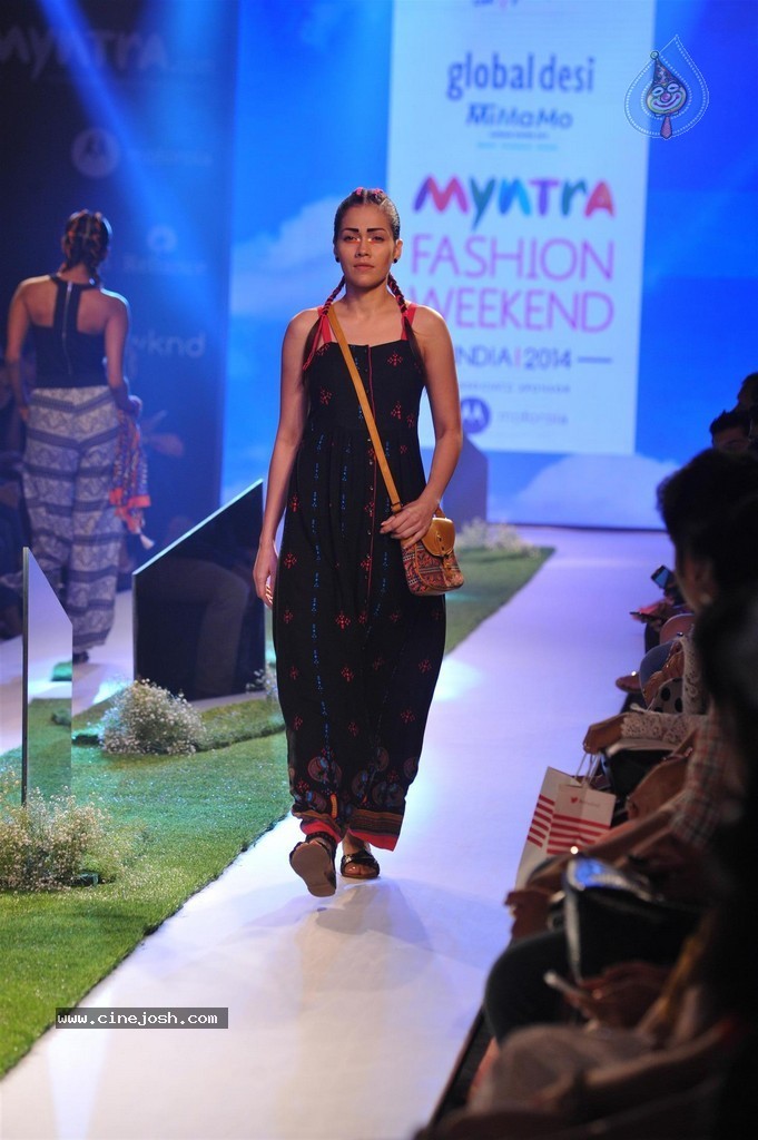 Celebs Walks the Ramp at Myntra Fashion Weekend 2014 - 142 / 360 photos
