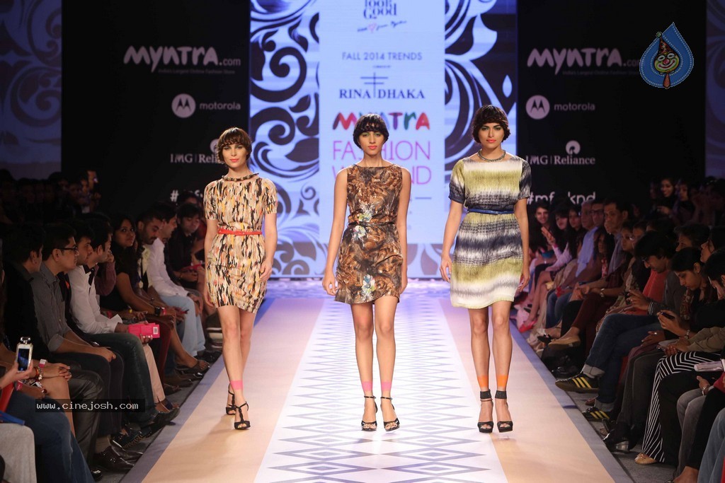 Celebs Walks the Ramp at Myntra Fashion Weekend 2014 - 245 / 360 photos