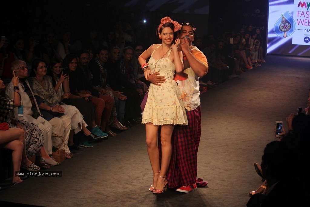 Celebs Walks the Ramp at Myntra Fashion Weekend 2014 - 256 / 360 photos