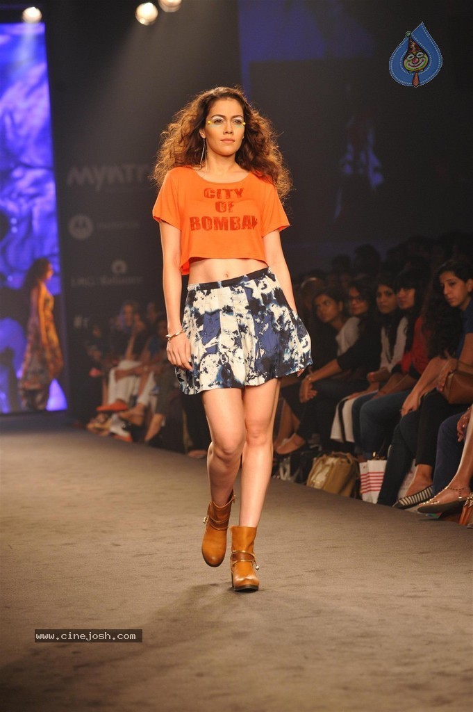Celebs Walks the Ramp at Myntra Fashion Weekend 2014 - 260 / 360 photos