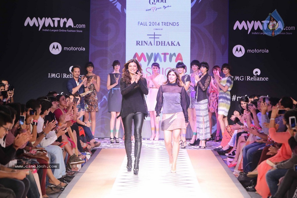 Celebs Walks the Ramp at Myntra Fashion Weekend 2014 - 302 / 360 photos